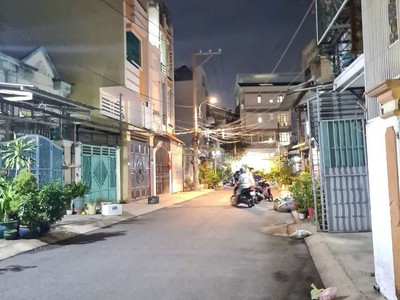 Cần bán loa cổ đang nghe tốt 5913