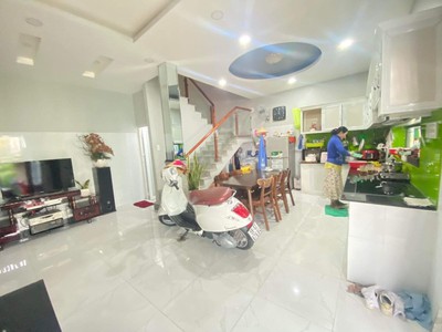Cần bán loa cổ đang nghe tốt 5361