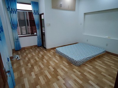 Cần bán loa cổ đang nghe tốt 6657
