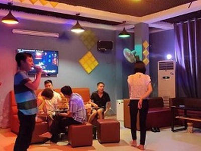 Cần bán loa cổ đang nghe tốt 5940