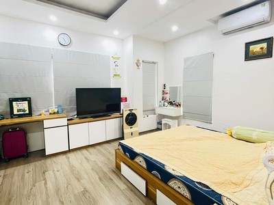 Cần bán loa cổ đang nghe tốt 7345