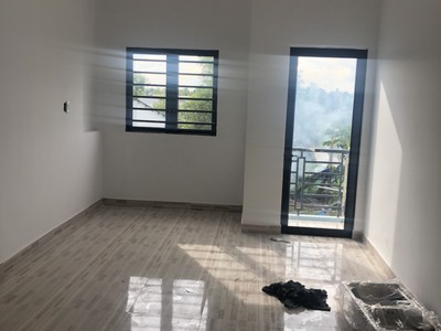 Tôi cần bán nhà 1 trệt 2 lầu 4pn giá chỉ 1,2ty 3