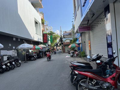 Cần bán loa cổ đang nghe tốt 5914