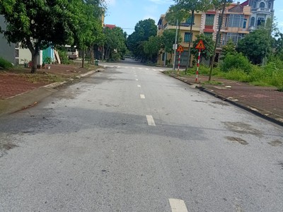 Cần bán loa cổ đang nghe tốt 6211