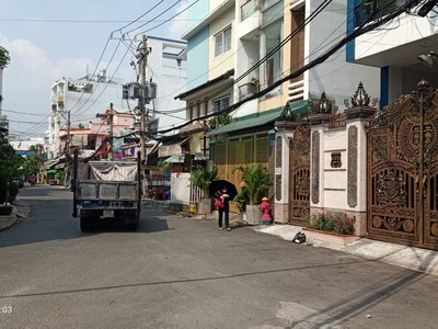 Cần bán loa cổ đang nghe tốt 7504