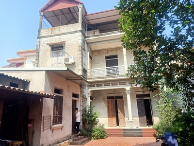 Cần bán loa cổ đang nghe tốt 6762