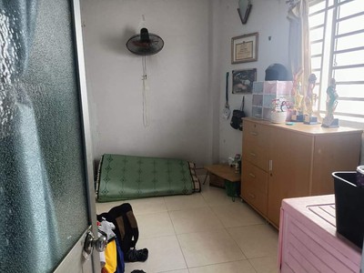 Cần bán loa cổ đang nghe tốt 6610