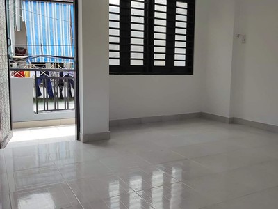 Cần bán loa cổ đang nghe tốt 7402