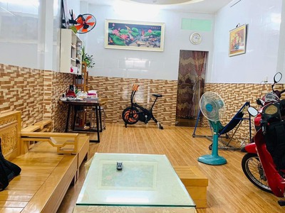 Cần bán loa cổ đang nghe tốt 7384
