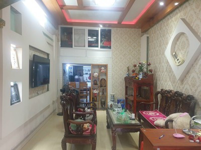 Cần bán loa cổ đang nghe tốt 7352