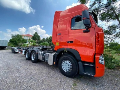 Xe đầu kéo howo Sitrak440hp sẵn xe giao ngay 0