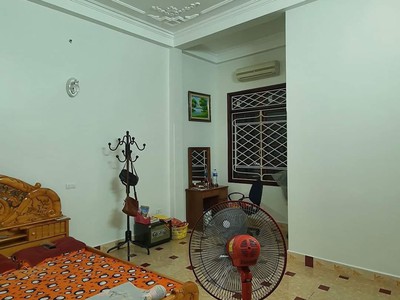 Cần bán loa cổ đang nghe tốt 7609