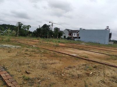 Cần bán loa cổ đang nghe tốt 7898