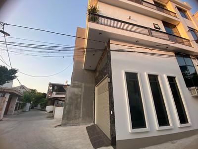Bán nhà 3 tầng 2 mặt tiền full nội thất minh cầu,p phan đình phùng,tp thái nguyên. 3ty 0