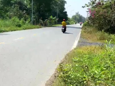 Chính chủ cần tiền kinh doanh nên cần bán gấp lô đất làm nhà vườn, kho, xưởng 0