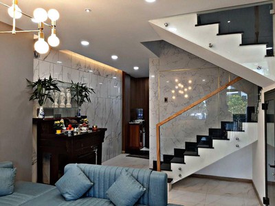 Bán nhà mt 8m, tặng nội thất xịn, kdc dương hồng bình chánh, thang máy, tầng hầm, dtsd 450m2, 2