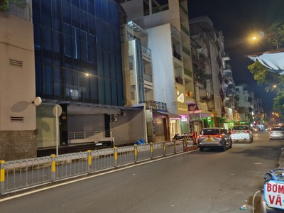 Cần bán loa cổ đang nghe tốt 7788