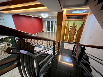 Cần bán loa cổ đang nghe tốt 7713