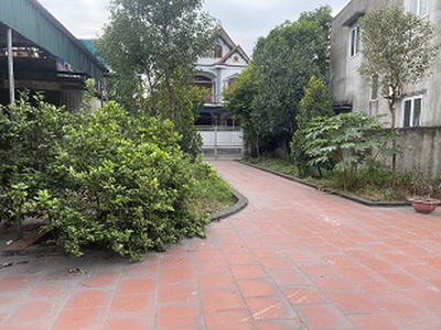Cần bán loa cổ đang nghe tốt 7702