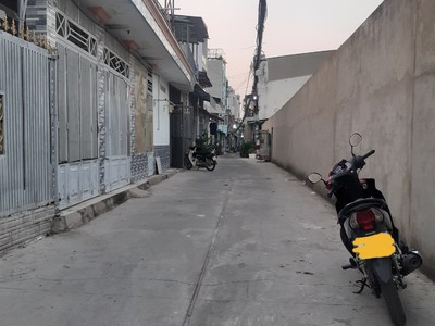 Cần bán loa cổ đang nghe tốt 7554
