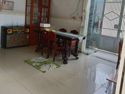 Cần bán loa cổ đang nghe tốt 7555