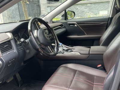 Chính chủ muốn bán xe Lexus RX350L sản xuất 2018 nhập Mỹ 2