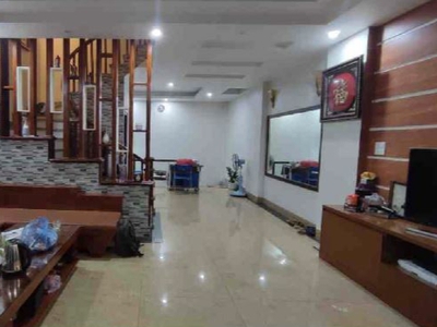 Chủ chuyển công tác cần bán gấp lk- dv,kiến hưng hà đông dt:50m2 x 5t giá chỉ 8.1 tỷ 3