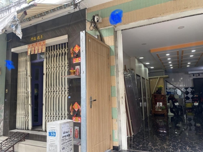 Bán nhà nát Nghĩa Thục Q5  67m2, 2 mặt hẻm 1