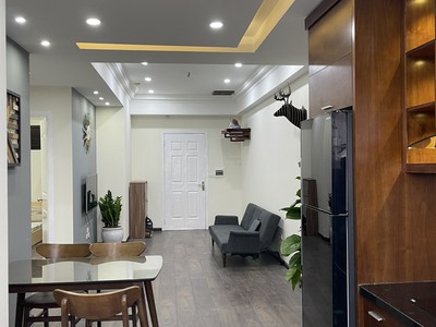 Tìm Đâu Ra Căn Hộ View Hồ Đẹp Hơn  Chính chủ bán CH - 2PN, tầng 10 full nội thất tòa HH2 Linh Đàm 1