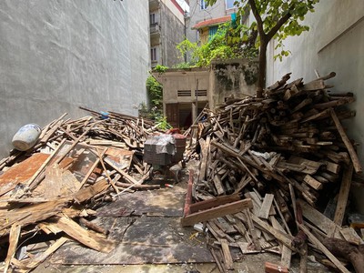 Bán 110 m2 đất tại đường cầu giấy, phù hợp xây ccmn, chỉ nhỉnh 100tr/m2 0