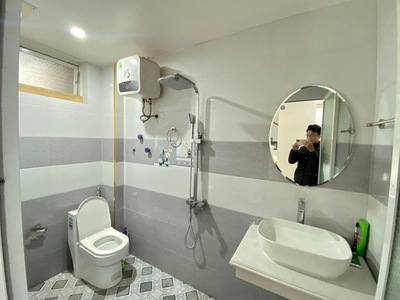 Chính chủ bán nhà có Gara ô tô 4