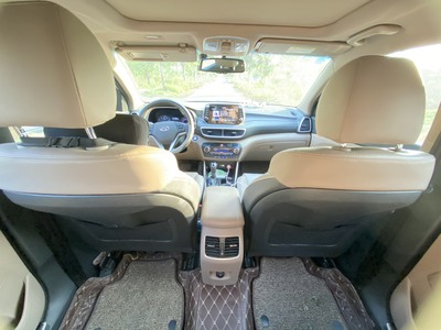Đổi xe mới thừa ko đi Bán xe huydai tucson đăng ký tháng 7/2019 bản 1.6 bi tubo ,màu ghi vàng 1