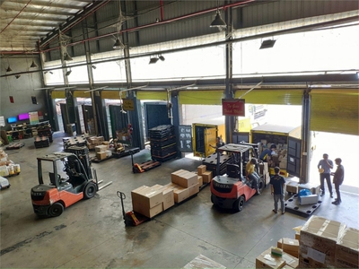 Cho thuê xưởng đẹp đt 2854m2 ngang 37, dài 76. thủ đức - linh trung 2