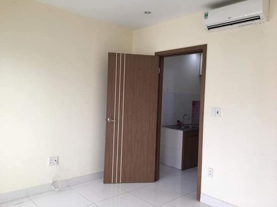 Bán căn hộ 2 ngủ chung cư Hoàng Huy 0