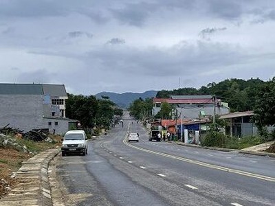 Chính chủ bán nhanh 5 lô đất mặt đường đẹp na rì- bắc kạn 1