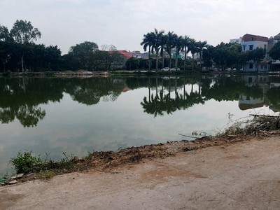 Bán nhà lĩnh nam , hoàng mai , hà nội dt 35m2 , xây 5 tầng , ô tô vào cửa , giá 3.6 tỷ 2