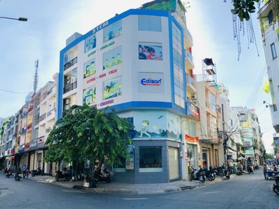 Chính chủ cho thuê nguyên căn góc 5 tầng 2 mặt tiền đường hoa sứ - cù lao - phú nhuận 0
