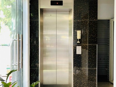 Chính chủ cho thuê nguyên căn góc 5 tầng 2 mặt tiền đường hoa sứ - cù lao - phú nhuận 1