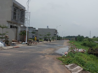 Bán lô đất kề ngả tư bình phước, thủ đức giá rẻ, đường nhựa 1