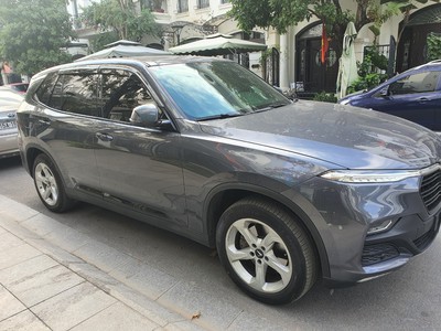 Chính chủ bán xe Vinfast lux sa 2022 0