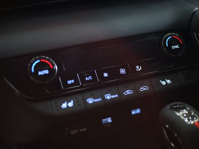 Hyundai Accent và Hyundai All New Elantra 2023 4