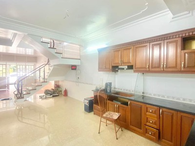 Bán nhà An Lạc, Sở Dầu, Hồng Bàng, Hải Phòng 3,5 tầng đường 8m 2