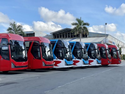 Tuần mới lại bắt đầu, nhà chẳng có gì ngoài xe tại nhân hoà ôtô 0