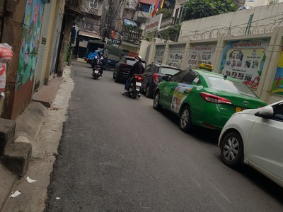 Chính chủ bán căn hộ tập thể tầng 5 cầu thang 1 khu tập thể 27b1 ngõ 27 phố cát linh - quận đống đa 0
