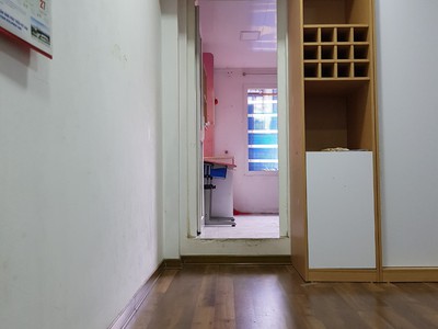 Chính chủ bán căn hộ tập thể tầng 5 cầu thang 1 khu tập thể 27b1 ngõ 27 phố cát linh - quận đống đa 1