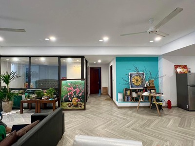 Bán căn hộ lô góc ngô thì nhậm 146m2, 3 ngủ, 2.x tỷ. 1