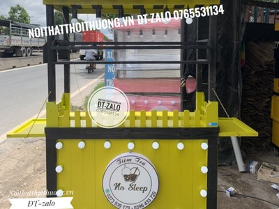 Mô hình kinh doanh xe gỗ bán trà sữa tại HCM 5