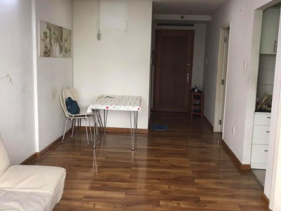 Bán căn hộ 2 phòng ngủ ban công view công viên thoáng mát 1