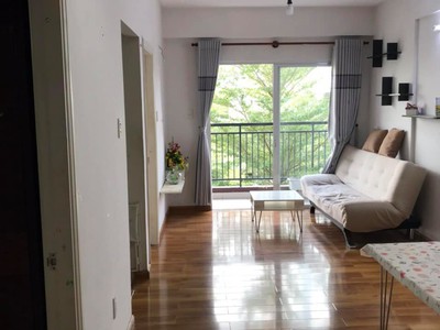 Bán căn hộ 2 phòng ngủ ban công view công viên thoáng mát 2