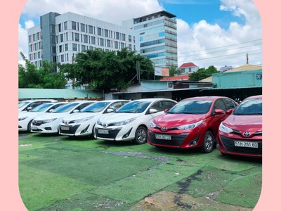 Thuê Xe Tự Lái 4-7Ch Tại Sài Gòn 2